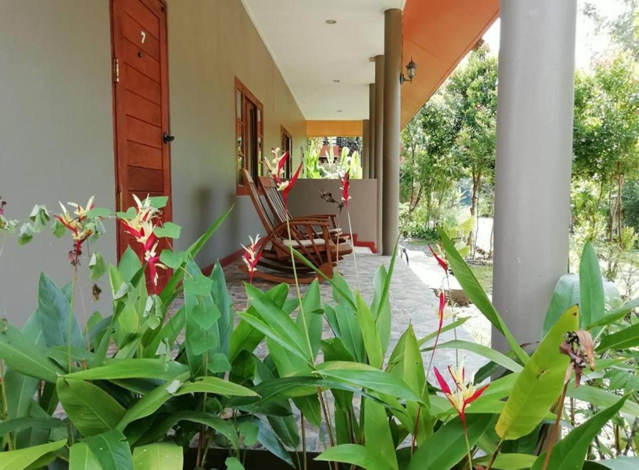 Lanta Wanida Resort Ko Lanta Eksteriør bilde
