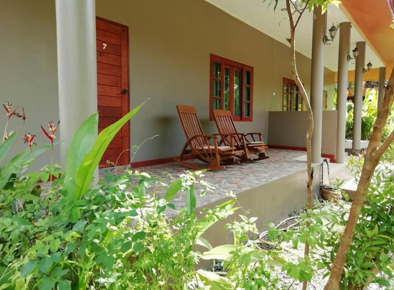 Lanta Wanida Resort Ko Lanta Eksteriør bilde